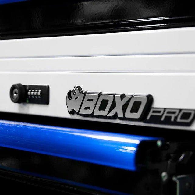 6BoxoUSA Pro Series 26" 11-Drawer Rolling Tool Box White Box Blue Handle Logo close up of logo